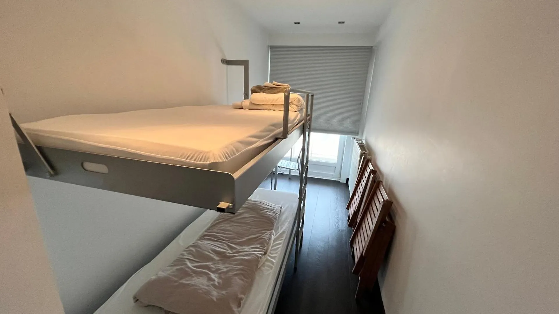 Cozy 3-Bedroom Apartment On The Seafront Of Ostend T60 Belgium